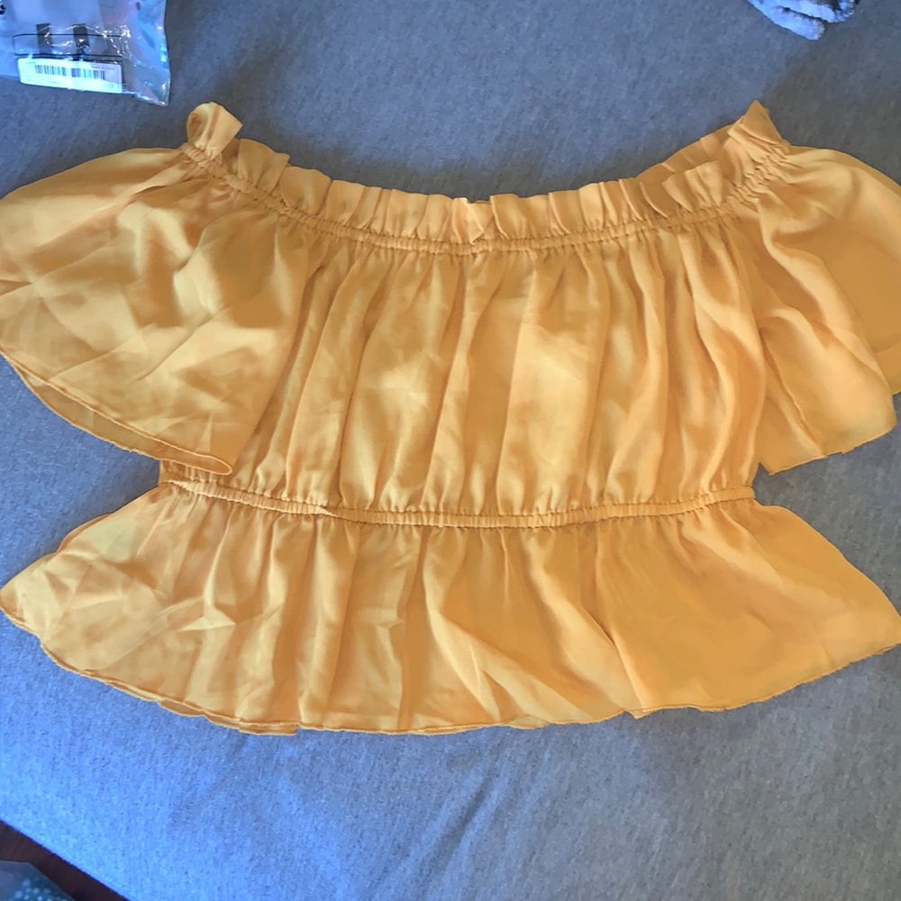 Off the shoulder mustard yellow top!